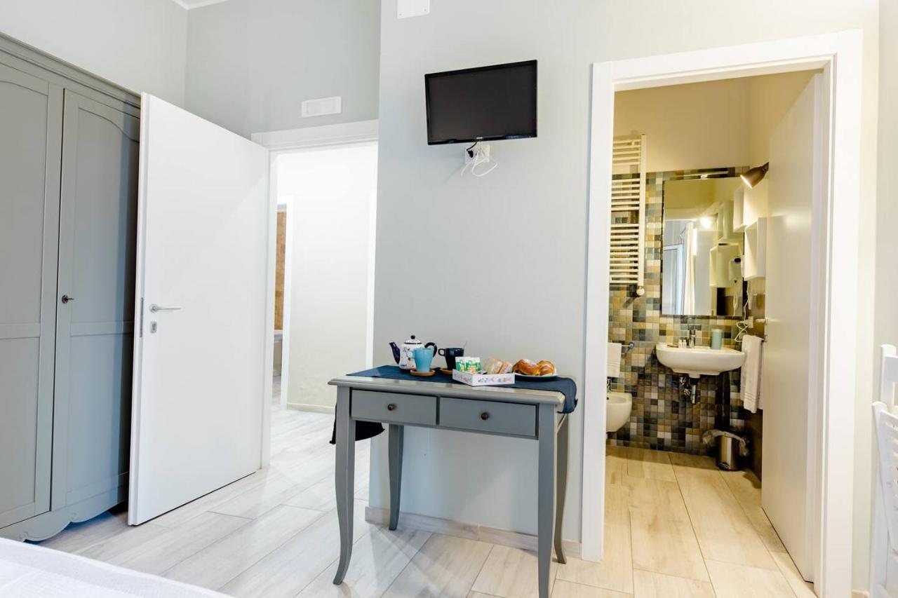 Torrelama Room&Breakfast Trani Exterior foto